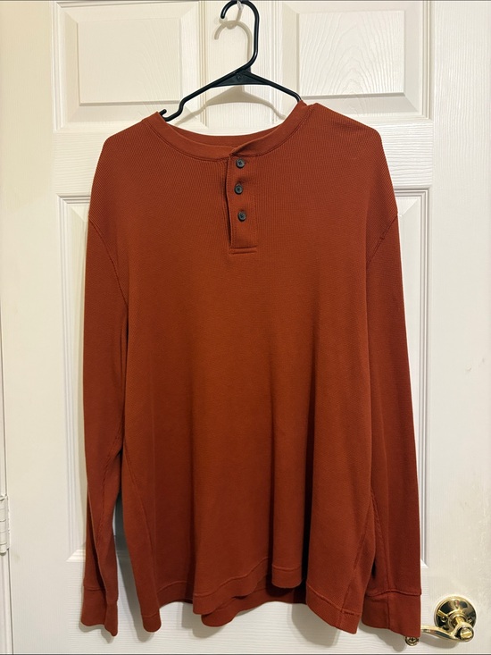 Saddlebred Other - Saddlebred Long Sleeve Henley in Rust‎ Brown
